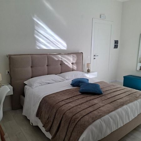 Mariam Royal Apartment & Rooms Reggio di Calabria Dış mekan fotoğraf