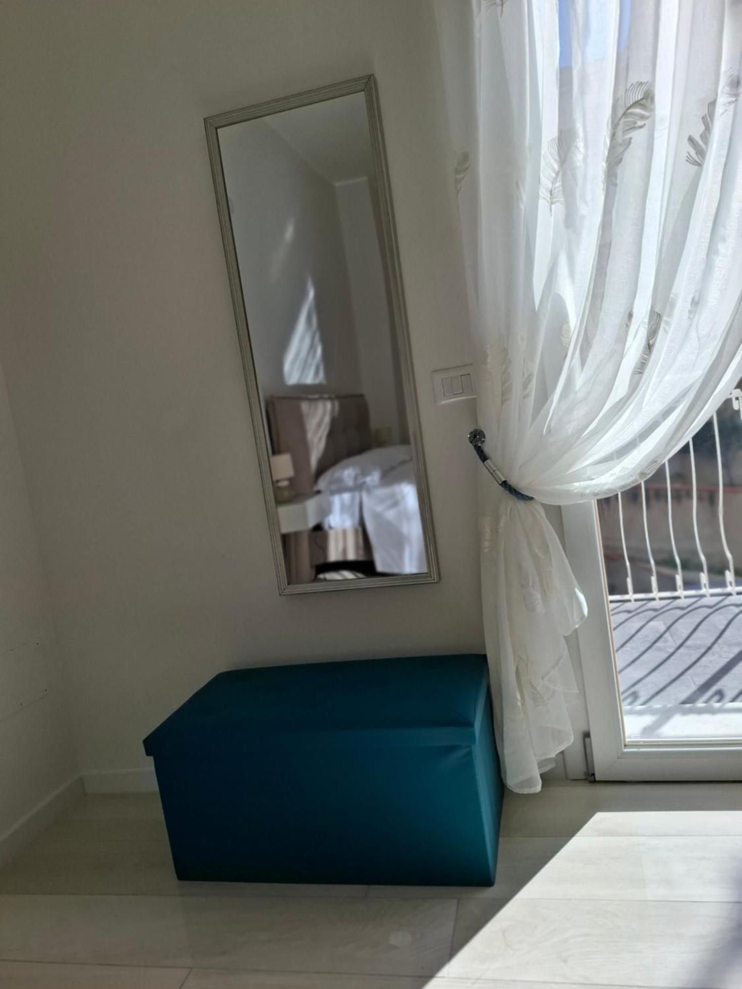 Mariam Royal Apartment & Rooms Reggio di Calabria Dış mekan fotoğraf