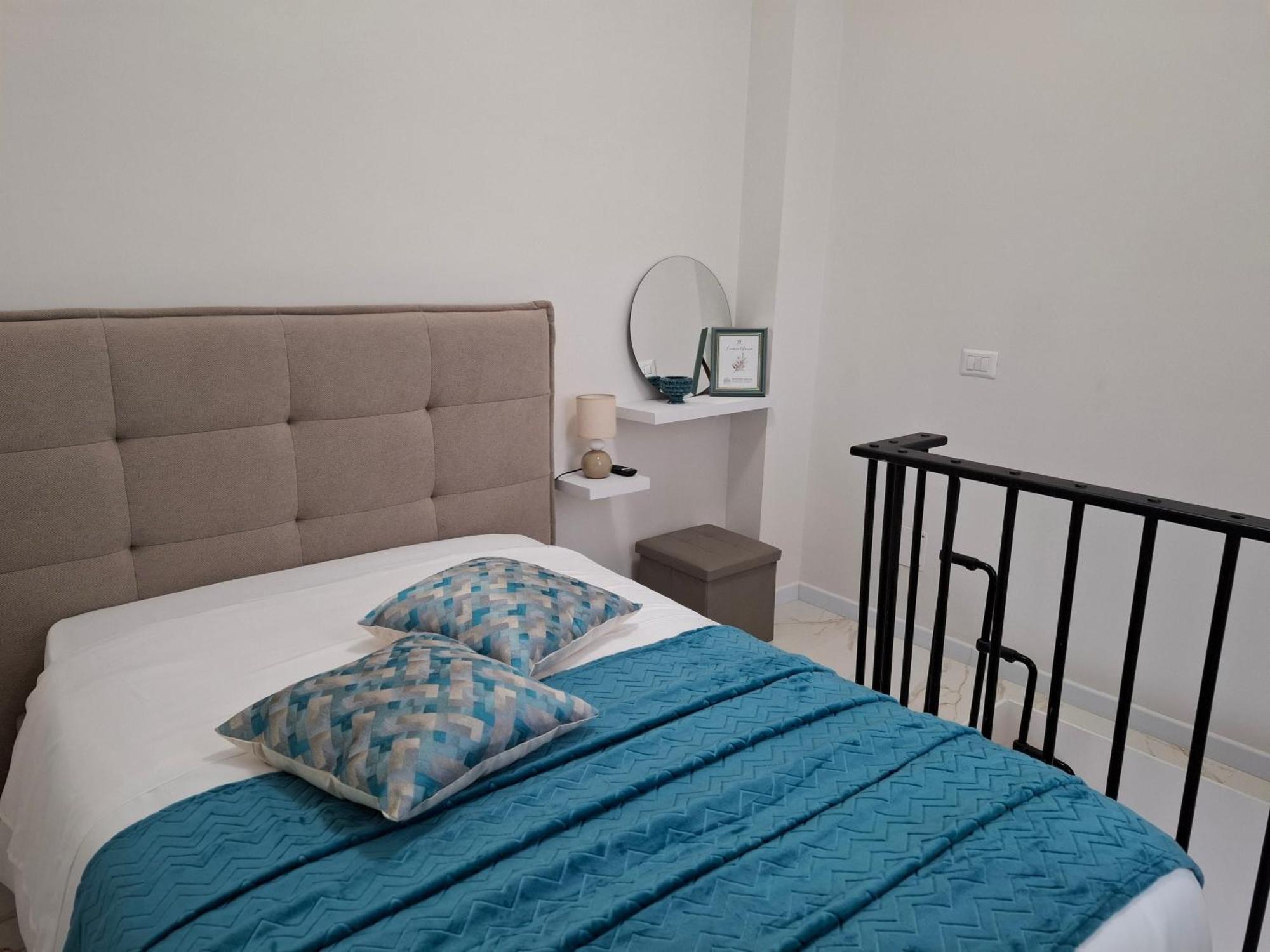 Mariam Royal Apartment & Rooms Reggio di Calabria Dış mekan fotoğraf
